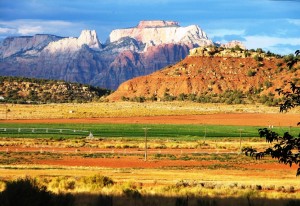 Apple Valley Utah — Zion Mountains
